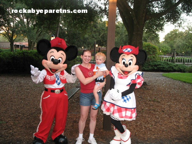 Mickey Minnie