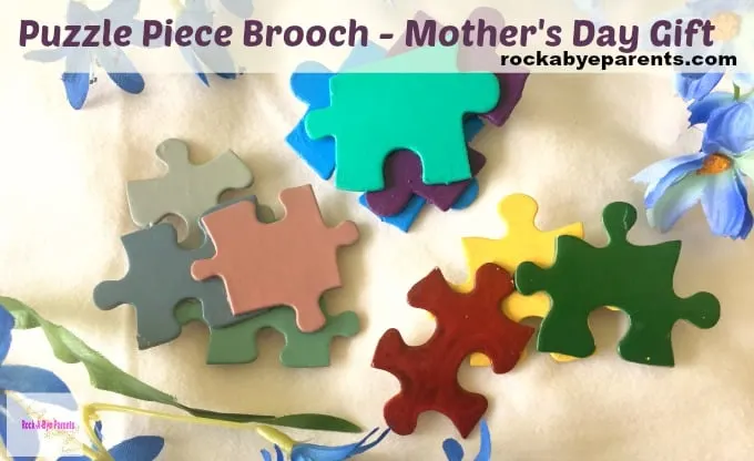 Give mom some jewelry for Mother's Day with this Puzzle Piece Jewelry Brooch. Your kids will have a blast making them too!